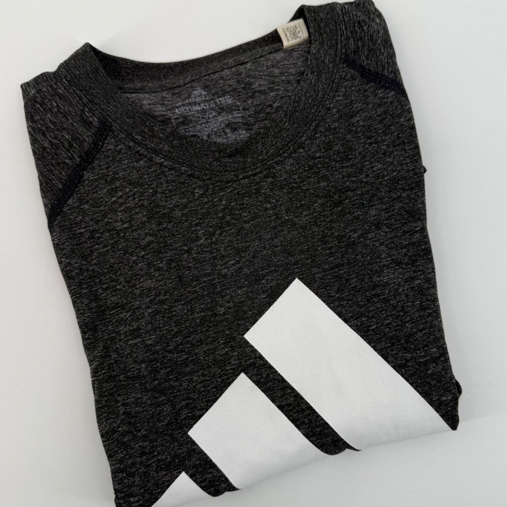 Adidas Ultimate Tee Heathered Dark Gray Short Sleeve Athletic T Shirt‎ Mens S